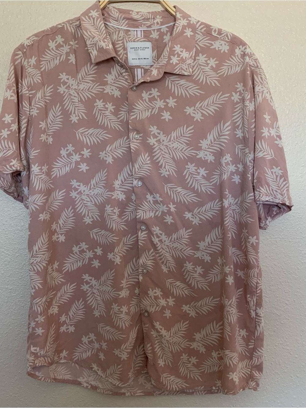 Denim & Flower Pink Floral Short-Sleeve Button-Down Camp Shirt